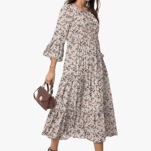 Beige 3/4 sleeve dress